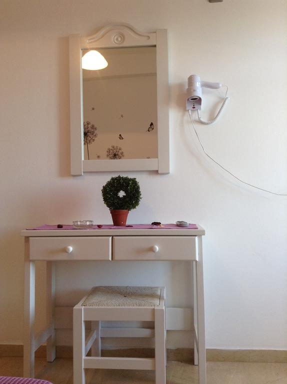 Nikoletta Rooms Páros Dış mekan fotoğraf