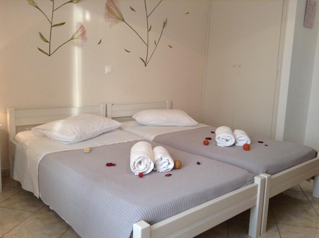 Nikoletta Rooms Páros Dış mekan fotoğraf