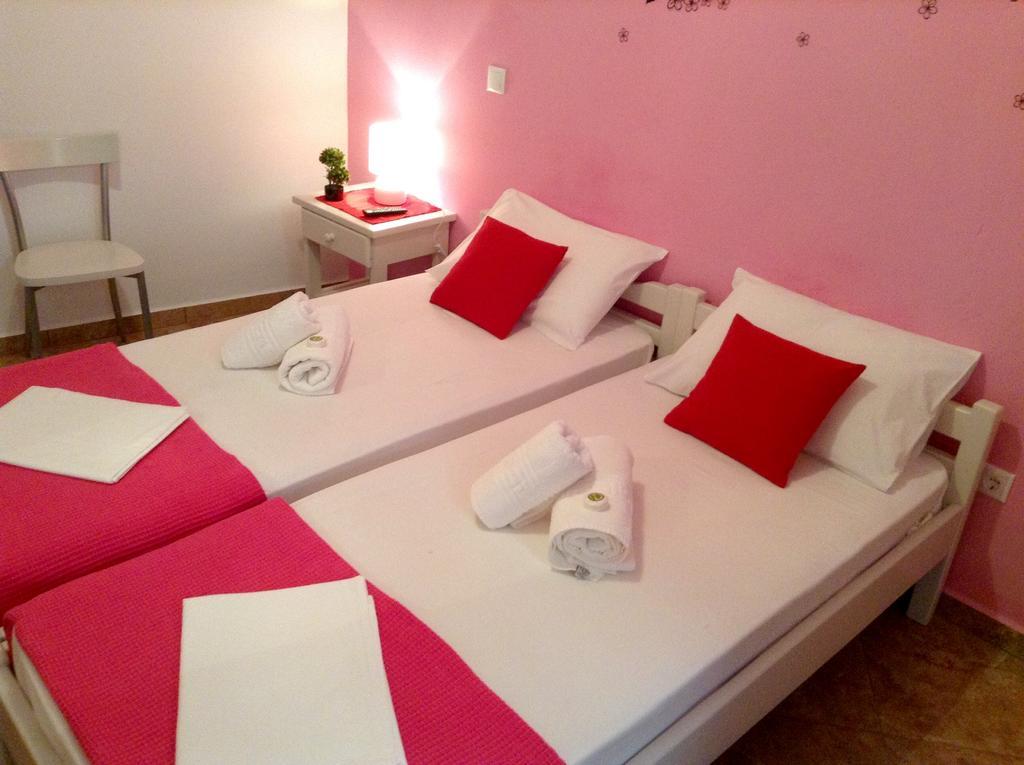 Nikoletta Rooms Páros Dış mekan fotoğraf
