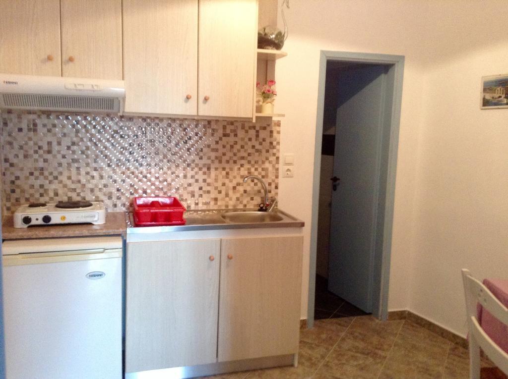 Nikoletta Rooms Páros Dış mekan fotoğraf