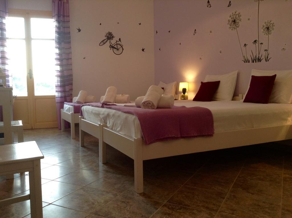 Nikoletta Rooms Páros Dış mekan fotoğraf