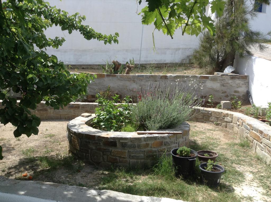 Nikoletta Rooms Páros Dış mekan fotoğraf